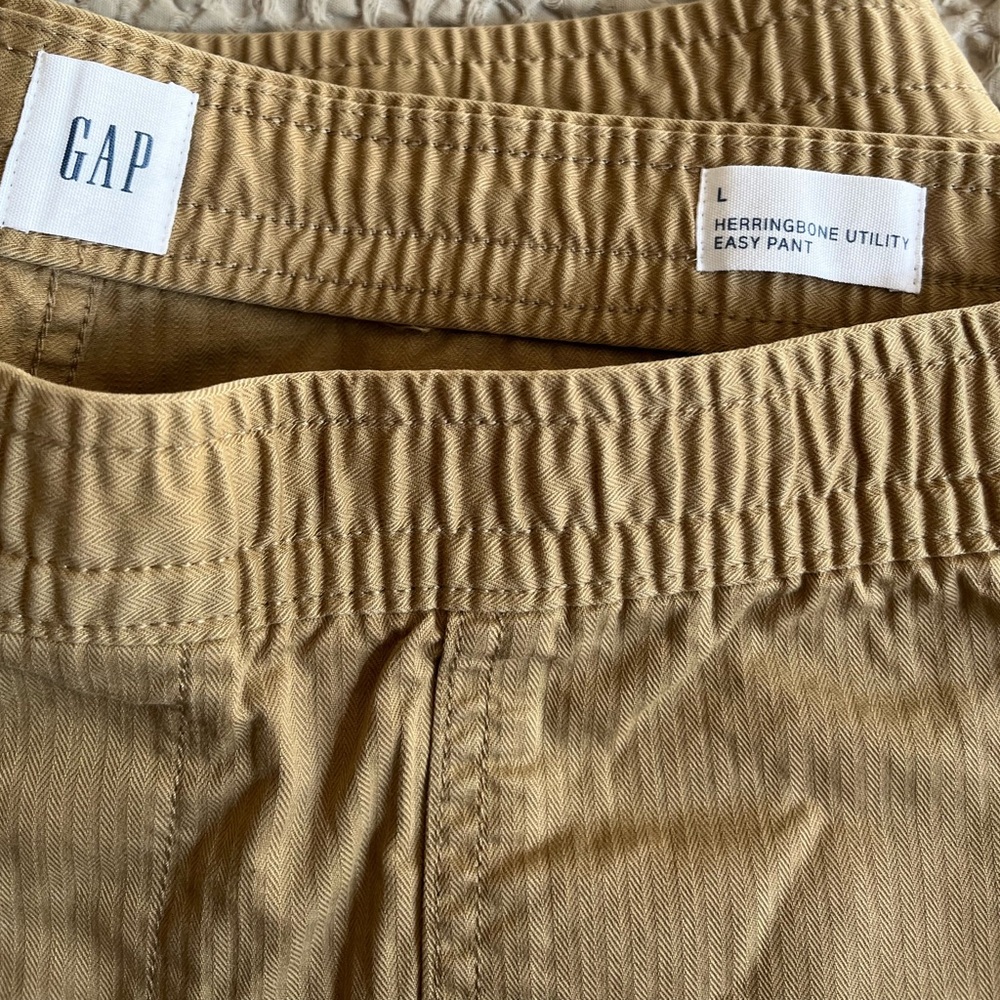 GAP Men Herringbone Utility Easy Pants